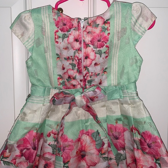 MAHEK Baby, 18-24m, Absolutely Gorgeous Dress, Floral Print, Elegant Fabric - Picture 9 of 13